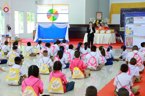 ภาพ No.271015:วันที่ 18 พฤศจิกายน พ.ศ. 2568 รวมพลังเด็กดี V-Star ผู้นำฟื้นฟูศีลธรรมโลก ประจำปี 2568 จังหวัดนครปฐม ณ ศูนย์อบรมเยาวชนนครปฐม