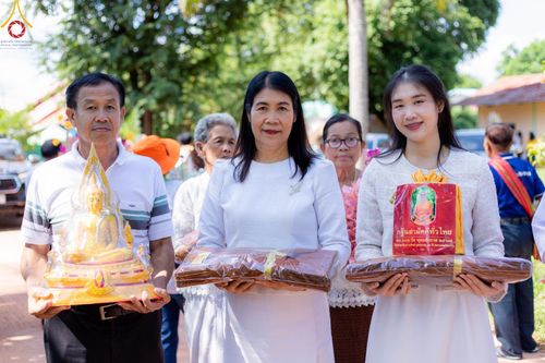 ภาพ No.166067:พิธีทอดกฐิน ณ ที่พักสงฆ์นาเจริญ(คุ้มเกษม) จ.อุบลราชธานี ในโครงการกฐินสามัคคีทั่วไทย 30,000 วัด บูชาธรรม 80 ปี หลวงพ่อธัมมชโย โดยคณะศิษยานุศิษย์วัดพระธรรมกาย วันที่ 20 ตุลาคม พ.ศ. 2567