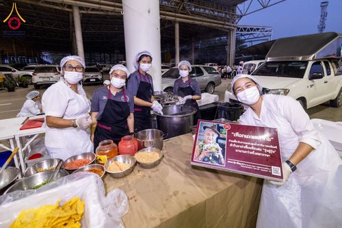 ภาพ No.121522:พิธีถวายภัตตาหารเป็นสังฆทาน แด่คณะพระธรรมยาตรา ปีที่ 12 วันที่ 31 มกราคม พ.ศ. 2567 ณ สภาธรรมกายสากล วัดพระธรรมกาย