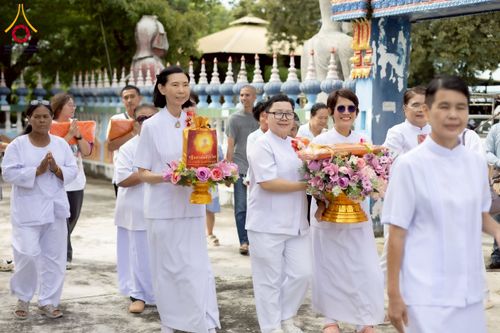 ภาพ No.275448:วันที่ 5 พฤศจิกายน พ.ศ. 2568 พิธีทอดกฐินสามัคคีทั่วไทย ณ วัดสระด่าน ต.หนองสาหร่าย อ.ดอนเจดีย์ จ.สุพรรณบุรี โดยคณะศิษยานุศิษย์ บูชาธรรม 81 ปี หลวงพ่อธัมมชโย