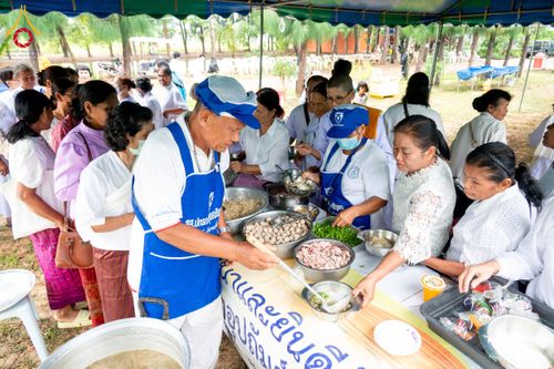 ภาพ No.172826:พิธีทอดกฐินสามัคคีสร้างทุกสิ่ง ณ ศูนย์อบรมเยาวชนสุรินทร์ วันอาทิตย์ที่ ๒๗ ตุลาคม พ.ศ. ๒๕๖๗