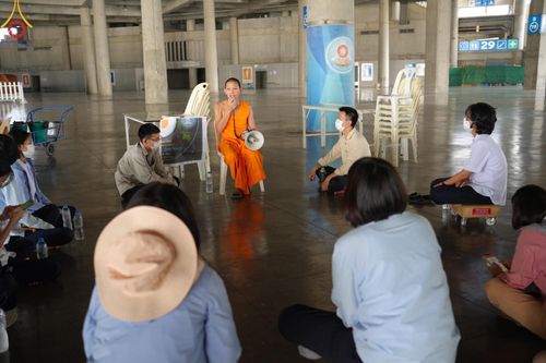 ภาพ No.59598:V.39 ทุ่มสุดใจ ธรรมชัย 80 ปี การเตรียมงาน การปฏิบัติงาน ของเจ้าหน้าที่หน่วยงานต่างๆ เพื่อพิธีฉลองอายุวัฒนมงคล 80 ปี หลวงพ่อธัมมชโย และรับถวายมหาสังฆทาน 10,000 กว่าวัดทั่วประเทศ ในวันคุ้มครองโลก จันทร์ที่ 22 เมษายน พ.ศ. 2567