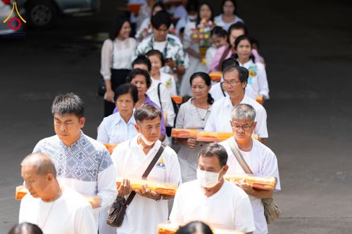 ภาพ No.161282:พิธีบำเพ็ญกุศลอุทิศถวายแด่ พระเดชพระคุณพระพรหมโมลี (อดีตเจ้าคณะจังหวัดสิงห์บุรี) , อดีตเจ้าอาวาสทุกรูป และ พิธีทอดผ้าป่าบำรุงวัด บำรุงโรงเรียน  ณ วัดกลางธนรินทร์ ต.บ้านแป้ง อ.พรหมบุรี จ.สิงห์บุรี วันเสาร์ที่ 5 ตุลาคม พ.ศ. 2567