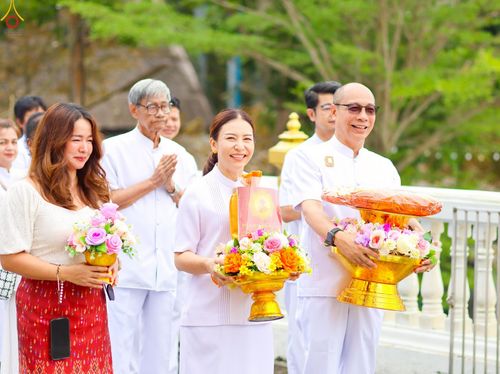 ภาพ No.253847:วันที่ 12 ตุลาคม พ.ศ. 2568 พิธีทอดกฐินสามัคคีทั่วไทย 30,000 วัด โดยคณะศิษยานุศิษย์ บูชาธรรม 81 ปี หลวงพ่อธัมมชโย ณ วัดหนองพะวา ต.บางบุตร อ.บ้านค่าย จ.ระยอง