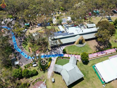 ภาพ No.99525:งานบุญพิธีทอดกฐินสามัคคี มหากาลทาน วัดพระธรรมกายซิดนีย์ เพื่อขยายอาคารปฏิบัติธรรม คุณยายอาจารย์มหารัตนอุบาสิกาจันทร์ ขนนกยูง วันที่ 12 พฤศจิกายน พ.ศ. 2566