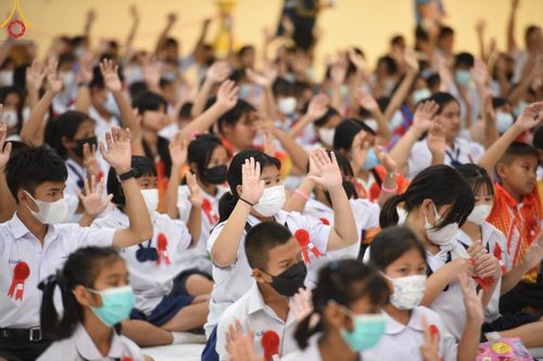 ภาพ No.102289:วันรวมพลังเด็กดี ผู้นำฟื้นฟูศีลธรรมโลก จังหวัดสระบุรี ณ ห้างทวีกิจคอมเพล็กซ์  อ.เมือง จ.สระบุรี วันพุธที่ 13 ธันวาคม พ.ศ. 2566