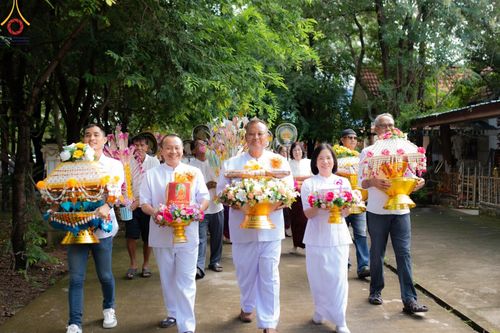 ภาพ No.165369:พิธีทอดกฐิน ณ วัดพุทธิสารโนนทอง อ.คอนสวรรค์ จ.ชัยภูมิ ในโครงการกฐินสามัคคีทั่วไทย 30,000 วัด บูชาธรรม 80 ปี หลวงพ่อธัมมชโย โดยคณะศิษยานุศิษย์วัดพระธรรมกาย วันที่ 21 ตุลาคม พ.ศ. 2567