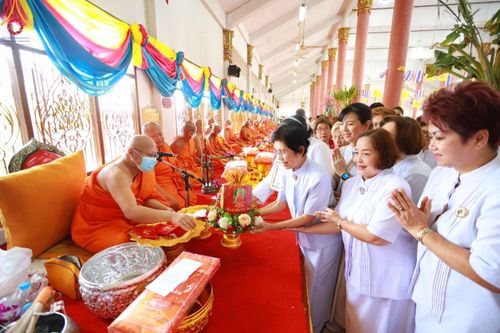 ภาพ No.166049:พิธีทอดกฐิน ณ วัดอยู่ดีบำรุงธรรม(ออเงิน) กรุงเทพมหานครฯ ในโครงการกฐินสามัคคีทั่วไทย 30,000 วัด บูชาธรรม 80 ปี หลวงพ่อธัมมชโย โดยคณะศิษยานุศิษย์วัดพระธรรมกาย วันที่ 20 ตุลาคม พ.ศ. 2567