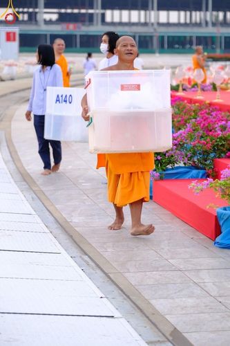 ภาพ No.122573:V.24 ใกล้ชนะ การเตรียมงาน เก็บงาน การรับบุญของเจ้าหน้าที่หน่วยงานต่างๆ เพื่อโครงการธรรมยาตรา กตัญญูบูชา มหาปูชนียาจารย์ พระมงคลเทพมุนี (สด จนฺทสโร) พระผู้ปราบมาร อนุสรณ์สถาน 7 แห่ง ปีที่ 12 ระหว่างวันที่ 2 - 31 มกราคม พ.ศ. 2567