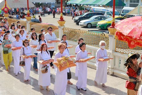 ภาพ No.178646:พิธีทอดกฐิน ณ วัดภาณุรังษี แขวงบางพลัด เขตบางพลัด กรุงเทพฯ ในโครงการกฐินสามัคคีทั่วไทย 30,000 วัด บูชาธรรม 80 ปี หลวงพ่อธัมมชโย โดยคณะศิษยานุศิษย์วัดพระธรรมกาย วันที่ 9 พฤศจิกายน พ.ศ. 2567