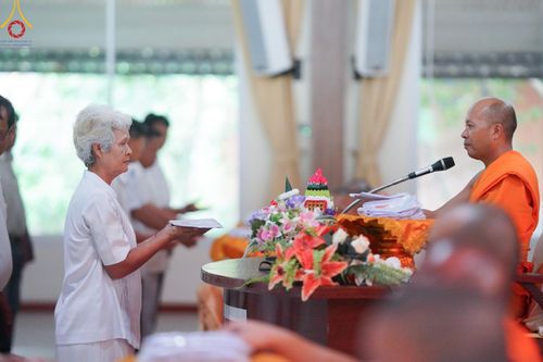 ภาพ No.153686:โครธการอุบาสกแก้ว อุบาสิกาแก้ว รุ่นที่ 1 ตัวแทนทอดกฐินสามัคคีทั่วไทย 30,000 วัด บูชาธรรม 80 ปี หลวงพ่อธัมมชโย ระหว่างวันที่ 6-8 กันยายน พ.ศ. 2567 ณ ศูนย์การศึกษาเขาแก้วเสด็จ จ.ปราจีนบุรี