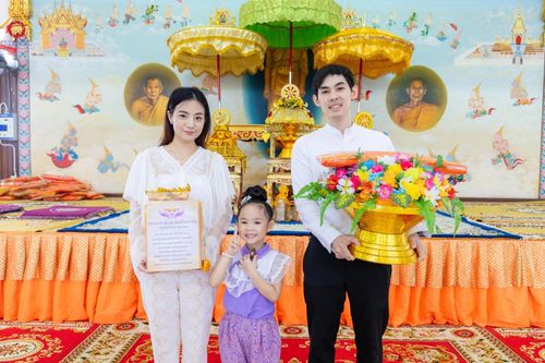 ภาพ No.165929:พิธีทอดกฐิน ณ วัดท่าเรือ ต.ท่าเรือ อ.ท่ามะกา จ.กาญจนบุรี ในโครงการกฐินสามัคคีทั่วไทย 30,000 วัด บูชาธรรม 80 ปี หลวงพ่อธัมมชโย โดยคณะศิษยานุศิษย์วัดพระธรรมกาย วันที่ 20 ตุลาคม พ.ศ. 2567