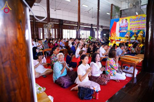 ภาพ No.178562:พิธีทอดกฐิน ณ วัดราษฎร์เจริญธรรม ต.ดำเนินสะดวก อ.ดำเนินสะดวก จ.ราชบุรี ในโครงการกฐินสามัคคีทั่วไทย 30,000 วัด บูชาธรรม 80 ปี หลวงพ่อธัมมชโย โดยคณะศิษยานุศิษย์วัดพระธรรมกาย วันที่ 27 ตุลาคม พ.ศ. 2567