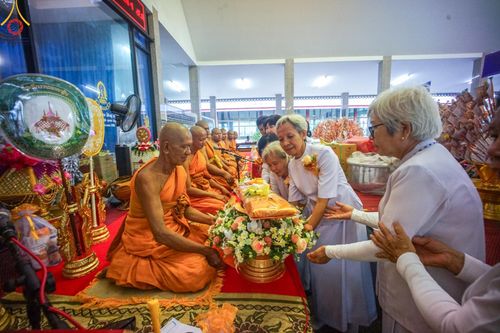 ภาพ No.162617:โครงการกฐินสามัคคีทั่วไทย 30,000 วัด บูชาธรรม 80 ปี หลวงพ่อธัมมชโย โดย คณะศิษยานุศิษย์วัดพระธรรมกาย ณ วัดหนองบัว อ.ท่ายาง จ.เพชรบุรี วันที่ 19 ตุลาคม พ.ศ. 2567