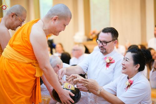 ภาพ No.93410:พิธีทอดกฐินวัดพระธรรมกายบูโรส วันอาทิตย์ที่ 12 พฤศจิกายน พ.ศ. 2566 ณ เมือง บูโรส ประเทศสวีเดน