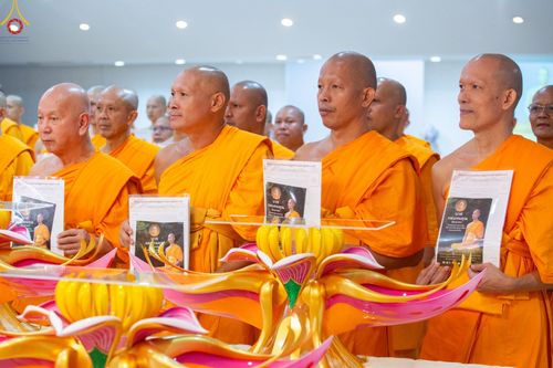 ภาพ No.89681:การประชุมประธานส่งเสริมศีลธรรมจังหวัด และเจ้าอาวาสวัดสาขาทั่วประเทศ โครงการกฐินสามัคคีทั่วไทย 5,000 วัด พุทธศักราช 2566 วันเสาร์ที่ 30 กันยายน พ.ศ 2566 ณ ห้องพุทธางกูร สถาบันพัฒนาเยาวชนโลก