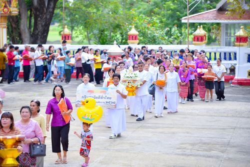 ภาพ No.251970:วันที่ 11 ตุลาคม พ.ศ. 2568 พิธีทอดกฐินสามัคคีทั่วไทย 30,000 วัด โดยคณะศิษยานุศิษย์ บูชาธรรม 81 ปี หลวงพ่อธัมมชโย ณ วัดหนองเสือ ต.หนองดินแดง อ.เมือง จ.นครปฐม