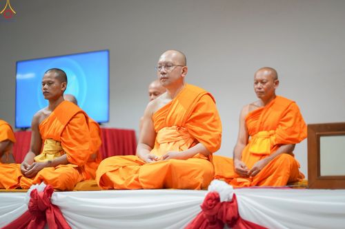 ภาพ No.248326:วันที่ 26-28 กันยายน พ.ศ. 2568 โครงการอบรมอุบาสกแก้ว อุบาสิกาแก้ว รุ่นที่ 3 ตัวแทนทอดกฐินสามัคคีทั่วไทย 30,000 วัด ณ ธุดงคสถานล้านนา อ.สันทราย จ.เชียงใหม่