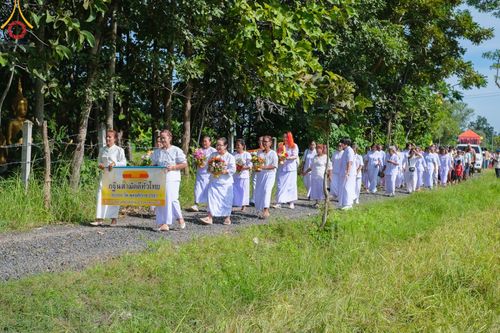 ภาพ No.168838:พิธีทอดกฐิน ณ วัดบ้านน้ำอ้อม จ.บุรีรัมย์ ในโครงการกฐินสามัคคีทั่วไทย 30,000 วัด บูชาธรรม 80 ปี หลวงพ่อธัมมชโย โดยคณะศิษยานุศิษย์วัดพระธรรมกาย วันที่ 23 ตุลาคม พ.ศ. 2567