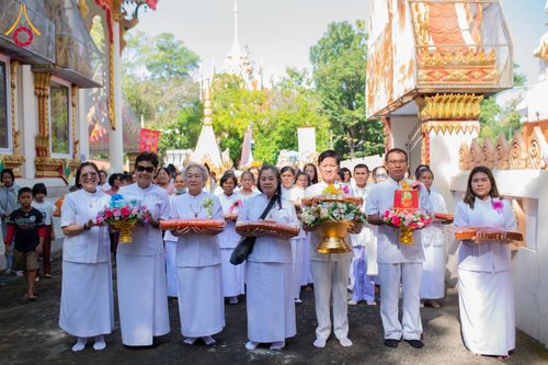 ภาพ No.178305:พิธีทอดกฐิน ณ วัดดอนหัน ต.โนนทองหลาง อ.บัวใหญ่ จ.นครราชสีมา ในโครงการทอดกฐินสามัคคีทั่วไทย 30,000 วัด บูชาธรรม 80 ปี หลวงพ่อธัมมชโย โดยคณะศิษยานุศิษย์วัดพระธรรมกาย วันที่ 8 พฤศจิกายน พ.ศ. 2567