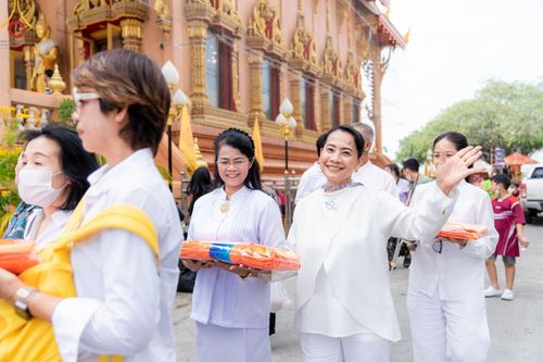 ภาพ No.94923:พิธีทอดกฐินสามัคคีทั่วไทย 5,000 วัด ณ วัดทองบน กรุงเทพมหานคร วันที่ 30 ตุลาคม พ.ศ. 2566