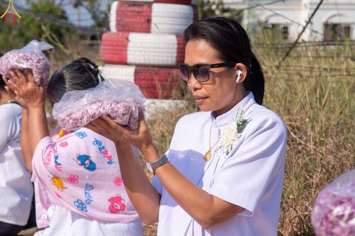 ภาพ No.116580:พิธีต้อนรับพระธรรมยาตรา ปีที่ 12 ณ อนุสรณ์สถานบางปลา จ.นครปฐม วันที่ 21 มกราคม พ.ศ. 2567