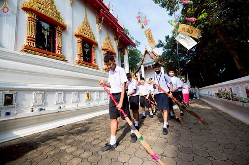 ภาพ No.262832:วันที่ 12 ตุลาคม พ.ศ. 2568 พิธีทอดกฐินสามัคคีทั่วไทย 30,000 วัด โดยคณะศิษยานุศิษย์ บูชาธรรม 81 ปี หลวงพ่อธัมมชโย ณ วัดแคนอก ต.บางกระสอ อ.เมืองนนทบุรี จ.นนทบุรี