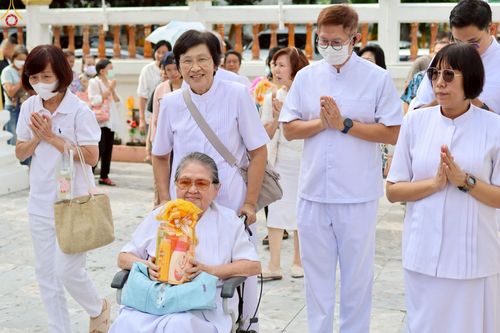 ภาพ No.257603:วันที่ 18 ตุลาคม พ.ศ. 2568 พิธีทอดกฐินสามัคคีทั่วไทย 30,000 วัด โดยคณะศิษยานุศิษย์ บูชาธรรม 81 ปี หลวงพ่อธัมมชโย ณ วัดน้อยนางหงษ์ แขวงบางยี่ขัน  เขตบางพลัด จ.กรุงเทพมหานคร