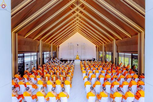 ภาพ No.249141:วันที่ 20 กันยายน พ.ศ. 2568 พิธีประดิษฐานรูปหล่อหลวงปู่วัดปากน้ำ ภาษีเจริญ ณ วิหารพระมงคลเทพมุนี (สด จนฺทสโร) ศูนย์ปฏิบัติธรรมภูเก็ต จ.ภูเก็ต