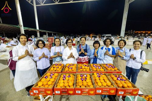 ภาพ No.120567:พิธีถวายภัตตาหารเป็นสังฆทาน แด่คณะพระธรรมยาตรา ปีที่ 12 วันที่ 29 มกราคม พ.ศ. 2567 ณ สภาธรรมกายสากล วัดพระธรรมกาย