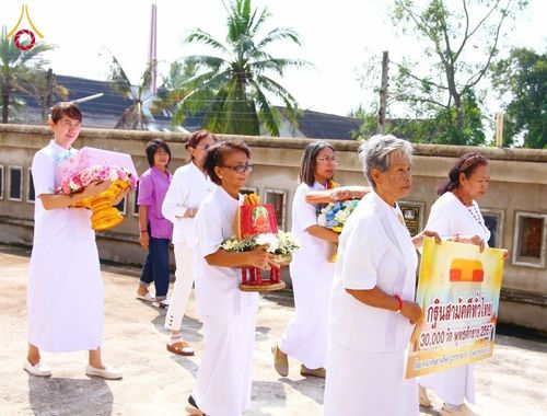 ภาพ No.182478:พิธีทอดกฐิน ณ วัดใหม่ลาดวิถี จ.ประจวบคีรีขันธ์ ในโครงการทอดกฐินสามัคคีทั่วไทย 30,000 วัด บูชาธรรม 80 ปี หลวงพ่อธัมมชโย โดยคณะศิษยานุศิษย์วัดพระธรรมกาย วันที่ 9 พฤศจิกายน พ.ศ. 2567