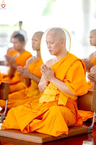 ภาพ No.328785:วันเสาร์ที่ 16 พฤษภาคม พ.ศ.2569 พิธีบุพเปตพลี ครั้งที่ 183 ร่วมอุทิศบุญแด่หมู่ญาติที่ล่วงลับไปแล้ว และสืบทอดอายุพระพุทธศาสนา ณ หอฉันคุณยายอาจารย์ฯ  วัดพระธรรมกาย