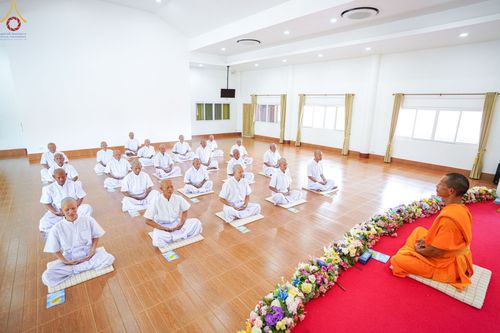 ภาพ No.64201:กิจวัตรกิจกรรมของนาคธรรมทายาท ณ ศูนย์ปฏิบัติธรรมลำปาง ในโครงการอุปสมบทบูชาธรรมมหาปูชนียาจารย์ วันที่ 21 พฤศจิกายน พ.ศ. 2565