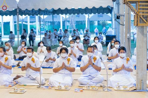 ภาพ No.71756:พิธีถวายภัตตาหารเป็นสังฆทาน แด่คณะพระธรรมยาตราฯ ในโครงการธรรมยาตรากตัญญูบูชา มหาปูชนียาจารย์ พระมงคลเทพมุนี(สด จนฺทสโร) พระผู้ปราบมาร อนุสรณ์สถาน 7 แห่ง ปีที่ 11 วันที่ 17 มกราคม พ.ศ. 2566