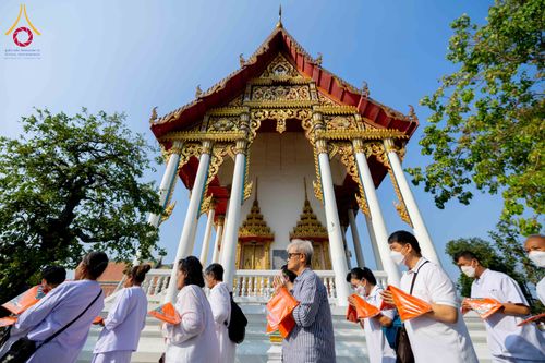 ภาพ No.298866:วันที่ 16 มกราคม พ.ศ. 2569 พิธีทอดผ้าป่าทำนุบำรุงศาสนสถาน ณ วัดอัมพวัน ต.บางม่วง อ.บางใหญ่ จ.นนทบุรี ในโครงการธรรมยาตรา กตัญญูบูชา มหาปูชนียาจารย์ พระมงคลเทพมุนี(สด จนฺทสโร) พระผู้ปราบมาร อนุสรณ์สถาน 7 แห่ง ปีที่ 14