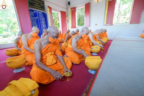 ภาพ No.66015:พิธีอุปสมบทวัดเขาตะแบก อ.ศรีราชา จ.ชลบุรี รับบุญจัดงานโดยสำนักพัฒนาเยาวชนโลก เมื่อวันที่ 7 ธันวาคม พ.ศ. 2565