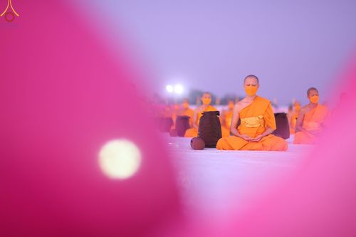 ภาพ No.74223:พุทธบุตรธรรมยาตรา ปฏิบัติธรรมและบันทึกภาพประวัติศาสตร์ ในโครงการธรรมยาตรากตัญญูบูชา มหาปูชนียาจารย์ พระมงคลเทพมุนี(สด จนฺทสโร) พระผู้ปราบมาร อนุสรณ์สถาน 7 แห่ง ปีที่ 11 ณ อนุสรณ์สถานบางปลา อ.บางเลน จ.นครปฐม วันที่ 23 มกราคม พ.ศ. 2566