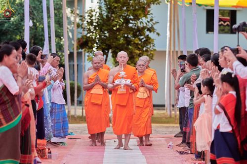 ภาพ No.65717:พิธีถวายพระบรมสารีริกธาตุ เพื่อประดิษฐาน ณ พระพุทธรูปปางไสยยาสน์ ที่ยาวที่สุดในบังกลาเทศ  วันที่ 22 พฤศจิกายน พ.ศ. 2565