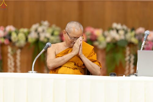 ภาพ No.323818:วันที่ 22 เมษายน พ.ศ.2569 (วันคุ้มครองโลก) งานถวายมหาสังฆทาน 40,000 กว่าวัดทั่วประเทศ สัมมนาคณะสงฆ์เพื่อความเจริญรุ่งเรืองมั่นคงแห่งพระพุทธศาสนา ณ วัดพระธรรมกาย