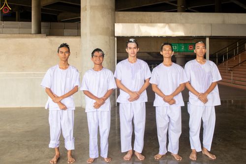 ภาพ No.319312:วันเสาร์ที่ 4 เมษายน พ.ศ.2569 พิธีปลงผมนาคธรรมทายาท โครงการอุปสมบทหมู่ธรรมทายาท ระดับอุดมศึกษา รุ่นที่ 53 ภาคฤดูร้อน ณ มหารัตนวิหารคด 13 วัดพระธรรมกาย