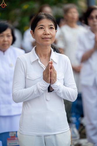 ภาพ No.296898:วันที่ 17 มกราคม พ.ศ. 2569 พิธีจุดประทีปถวายเป็นพุทธบูชา และบูชาธรรมมหาปูชนียาจารย์  ณ วัดโบสถ์บน ต.บางคูเวียง จ.นนทบุรี อนุสรณ์สถานลำดับที่ 4 สถานที่เกิดด้วยกายธรรม ในโครงการธรรมยาตรา กตัญญูบูชา มหาปูชนียาจารย์ พระมงคลเทพมุนี(สด จนฺทสโร) พระผู้ปราบมาร อ