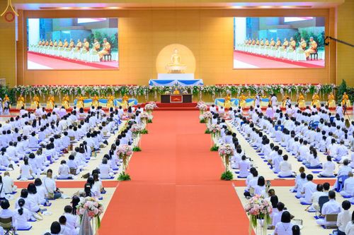 ภาพ No.64092:พิธีมุทิตาสักการะพระมหาเถระและพระเถระ ครั้งที่ 28 ประจำปี พ.ศ. 2565 วันอาทิตย์ที่ 20 พฤศจิกายน พ.ศ. 2565 ณ ห้องแก้วสารพัดนึก 1 สภาธรรมกายสากล วัดพระธรรมกาย