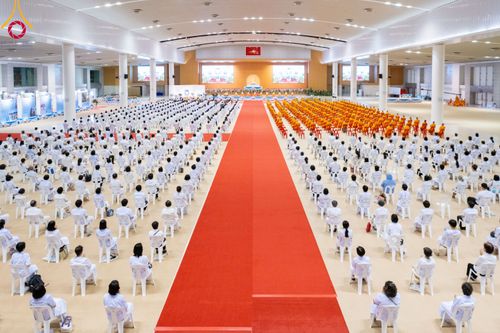 ภาพ No.90641:พิธีบำเพ็ญกุศลสวดพระอภิธรรม อุบาสกถาวร พรหมถาวร (อุบาสกผู้ปั้นพระ) วันอาทิตย์ที่ 15 ตุลาคม พ.ศ. 2566 ณ ห้องแก้วสารพัดนึก 1 สภาธรรมกายสากล วัดพระธรรมกาย จ.ปทุมธานี