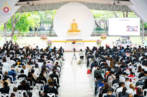ภาพ No.336479:วันเสาร์ที่ 20 มิถุนายน 2569  โรงเรียน อบต.คลองสาม จัดโครงการ “โรงเรียนพ่อ–แม่”  เสริมพลังครอบครัวร่วมพัฒนาเด็กสู่การเป็นคนเก่งและดี  ผู้นำฟื้นฟูศีลธรรมโลก ณ วัดพระธรรมกาย