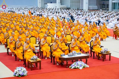 พิธีบำเพ็ญกุศลสวดพระอภิธรรม  อุบาสกถาวร พรหมถาวร (อุบาสกผู้ปั้นพระ) คืนที่ 4 วันอังคารที่ 17 ตุลาคม พ.ศ. 2566 ณ ห้องแก้วสารพัดนึก 1 สภาธรรมกายสากล วัดพระธรรมกาย จ.ปทุมธานี