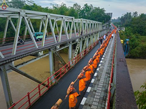 ภาพ No.68460:ธรรมยาตรา ณ มหาเจดีย์บรมพุทโธ ประเทศอินโดนีเซีย วันที่ 24 ธันวาคม พ.ศ. 2565