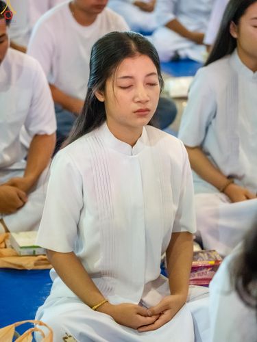 ภาพ No.337587:วันอาทิตย์ต้นเดือน 5 กรกฎาคม พ.ศ.2569 พิธีตักบาตรข้าวสารอาหารแห้ง  ณ บ้านแก้วเรือนทองคุณยายฯ วัดพระธรรมกาย