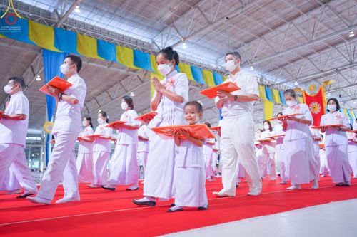 ภาพ No.65283:พิธีทอดผ้าป่า ในวันอาทิตย์ต้นเดือนที่ 4 ธันวาคม พ.ศ. 2565 ณ วัดพระธรรมกาย จ.ปทุมธานี