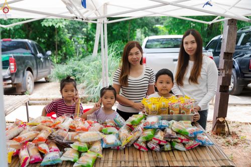 ภาพ No.335650:วันที่ 14 มิถุนายน พ.ศ.2569 พิธีทอดผ้าป่าแก้วภูเรือฉลองครบรอบ11ปี