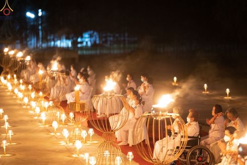 ภาพ No.68415:พิธีมุทิตาสักการะ หลวงพ่อทัตตชีโว เนื่องในวาระ อายุวัฒนมงคล 82 ปี 51 พรรษา ณ พระมหาเจดีย์ทัตตชีโว ศูนย์อบรมเยาวชนกาญจนบุรี วันที่ 21 ธันวาคม พ.ศ. 2565